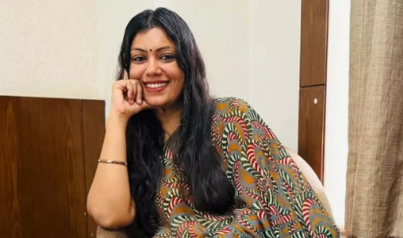 medha roopam ias biography